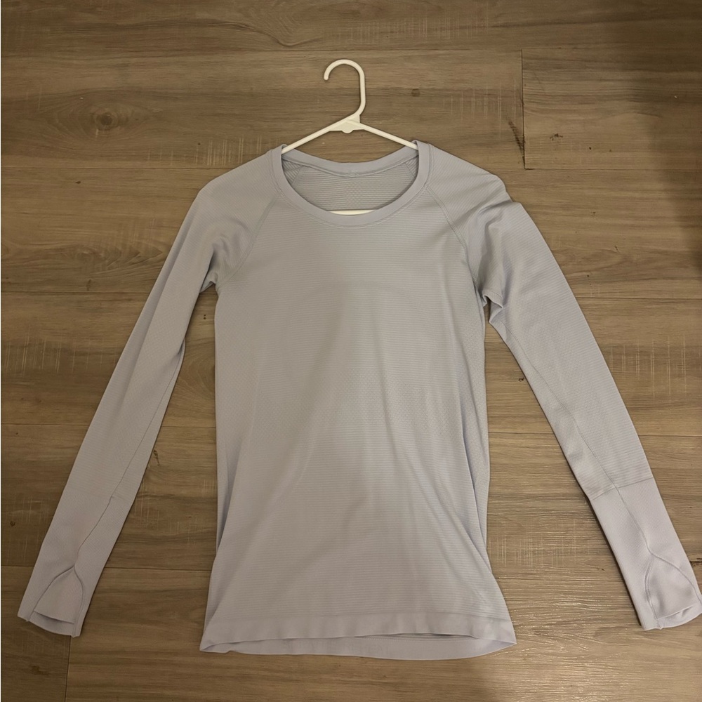 lululemon lilac long sleeve swiftly tech, size 6